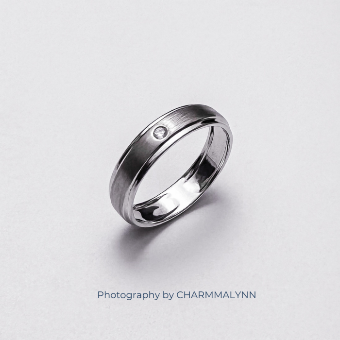แหวนผู้ชาย รุ่น Beveled Edge Mens Diamond Ring
