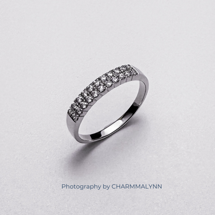 9K White Gold Delicate Double Row Band Ring